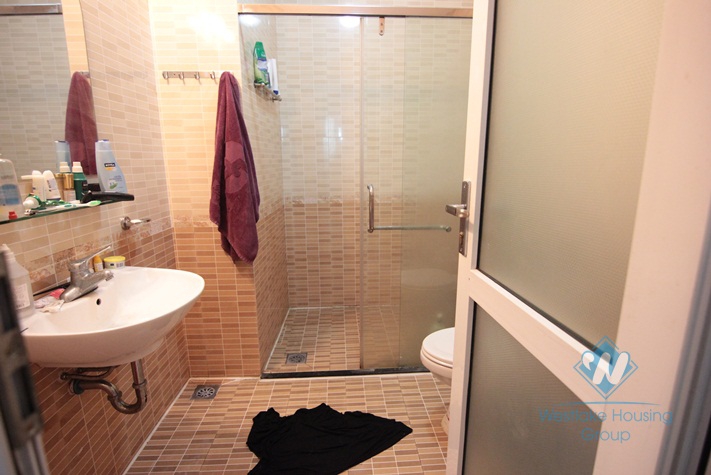 Cozy and modern one bed apartment for rent in Tay Ho